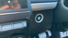 Renault Zoe 100kW i Iconic R135 50kWh 5dr Auto Electric Hatchback